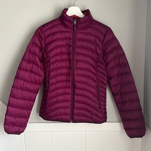Marmot Women’s Packable 600 Fill Down Hiking Jacket XS